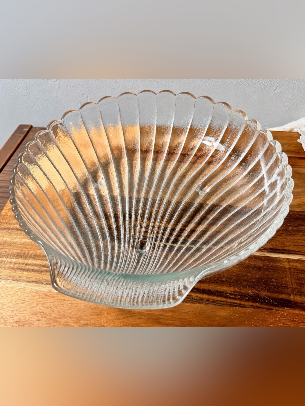 Vintage Clear Ribbed Glass Serving Dish Decorative Bowl - Transparent